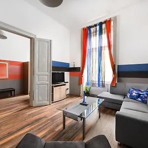karma-boutique-apartments.inbudapesthotels.com/