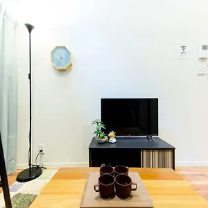 Trip Pod Higashi-hie アパート 福岡市